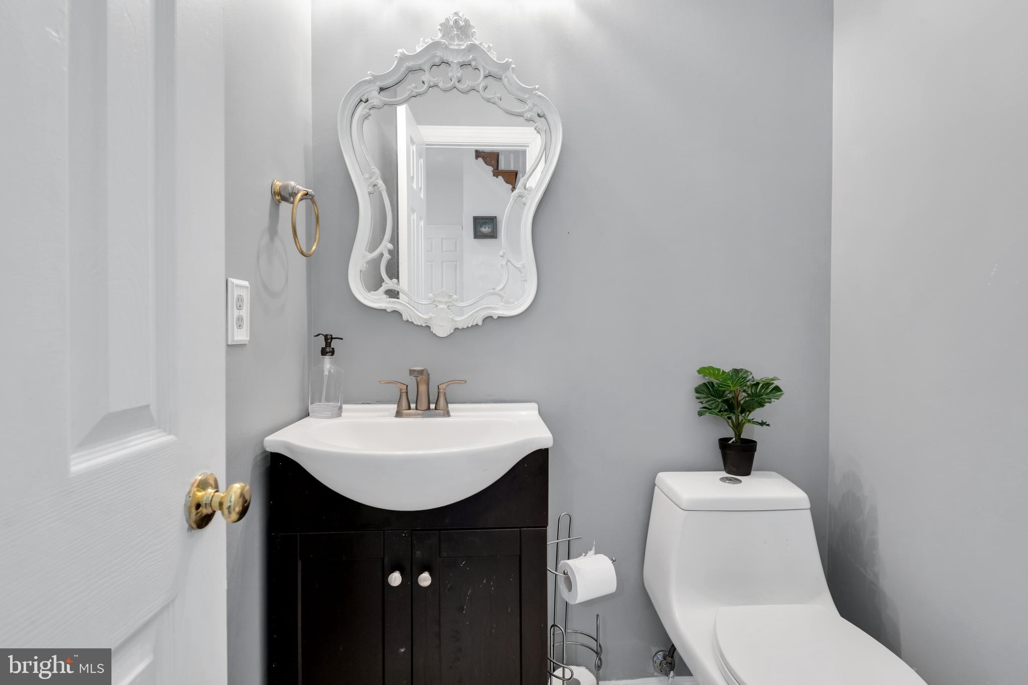 5488 Ashleigh Road Fairfax, VA 22030 - Photo 22 of 50 Gallery Image 22