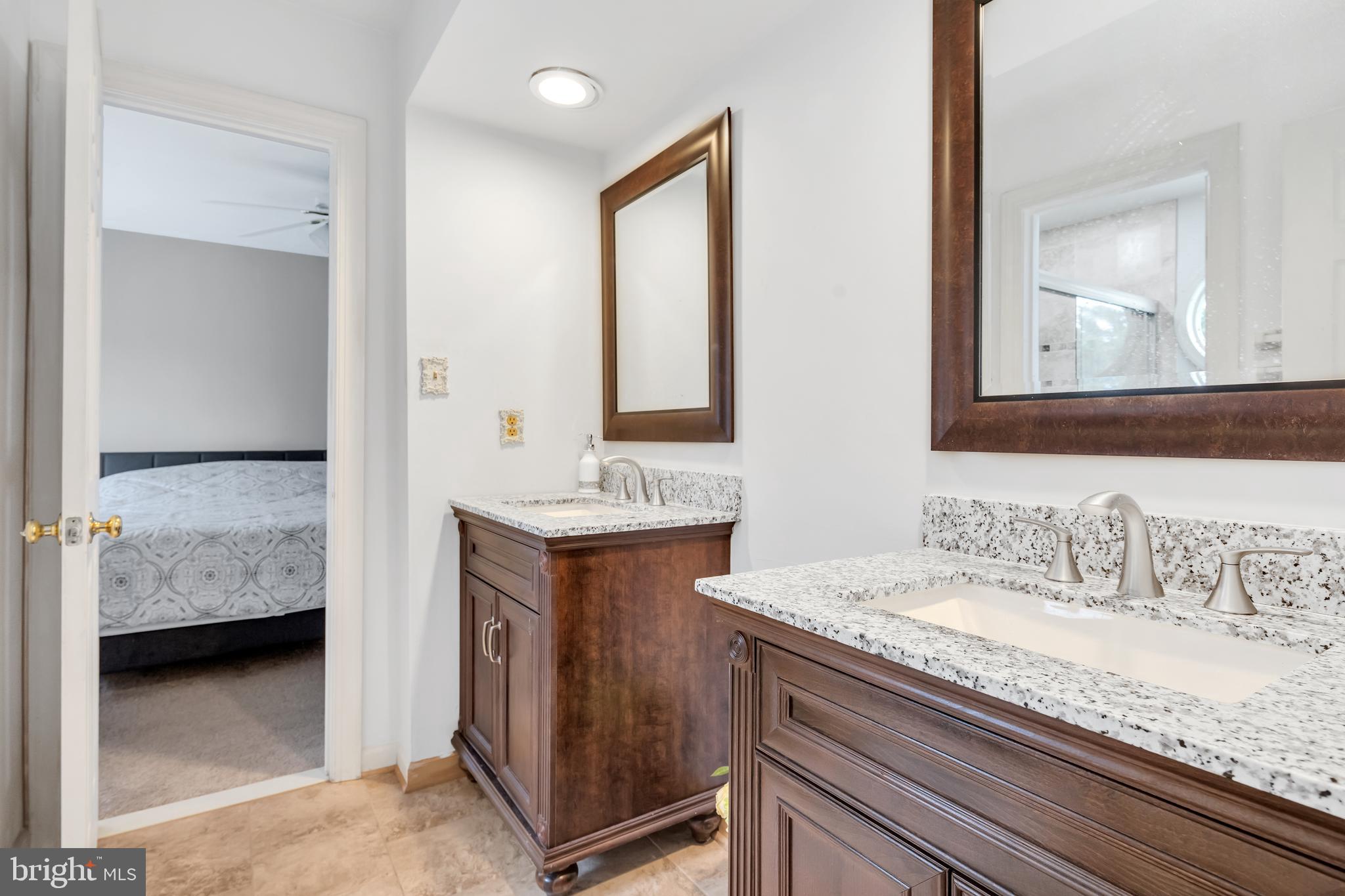 5488 Ashleigh Road Fairfax, VA 22030 - Photo 33 of 50 Gallery Image 33