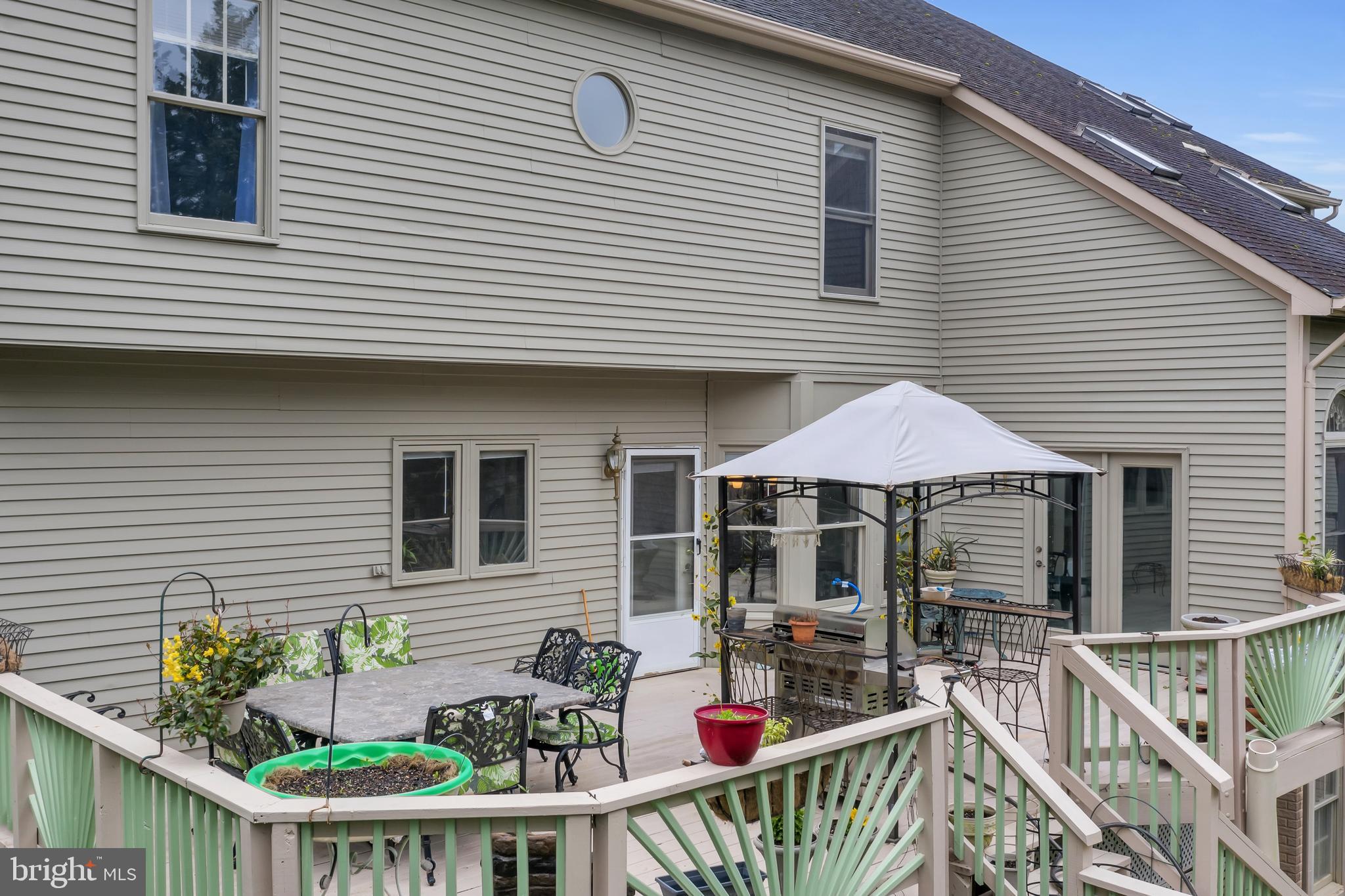 5488 Ashleigh Road Fairfax, VA 22030 - Photo 7 of 50 Gallery Image 7