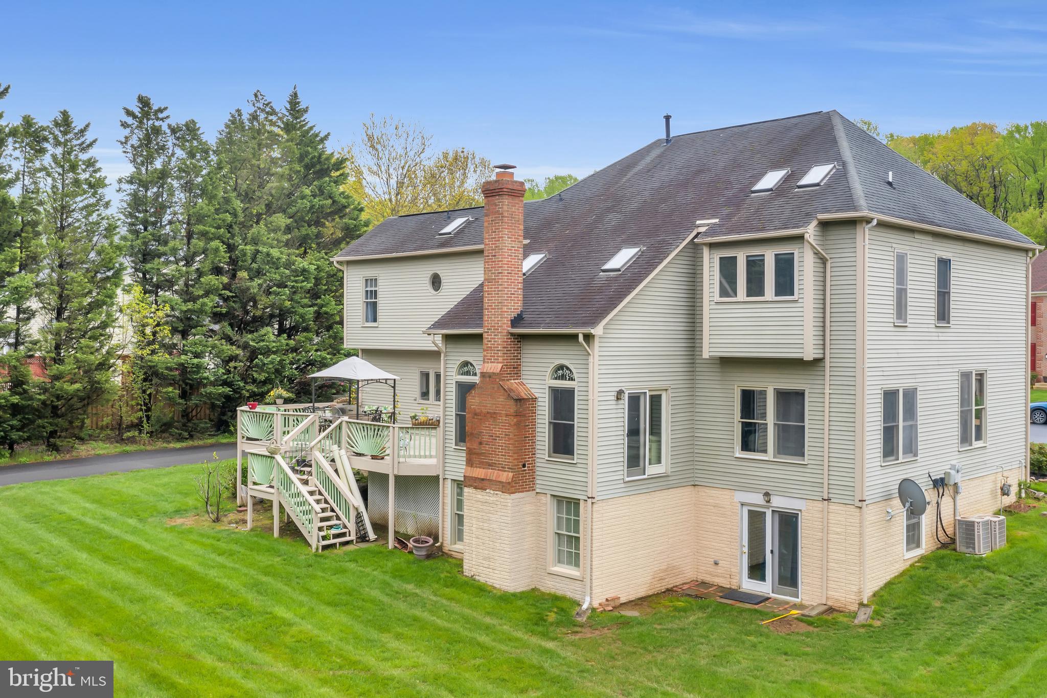 5488 Ashleigh Road Fairfax, VA 22030 - Photo 9 of 50 Gallery Image 9