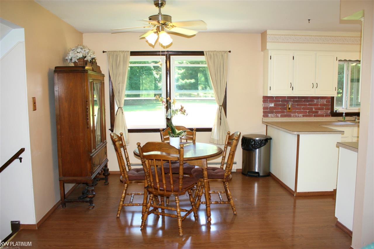 4783 Bricker Road Avoca, MI 48006 - Photo 16 of 91 31385446-15.JPG
