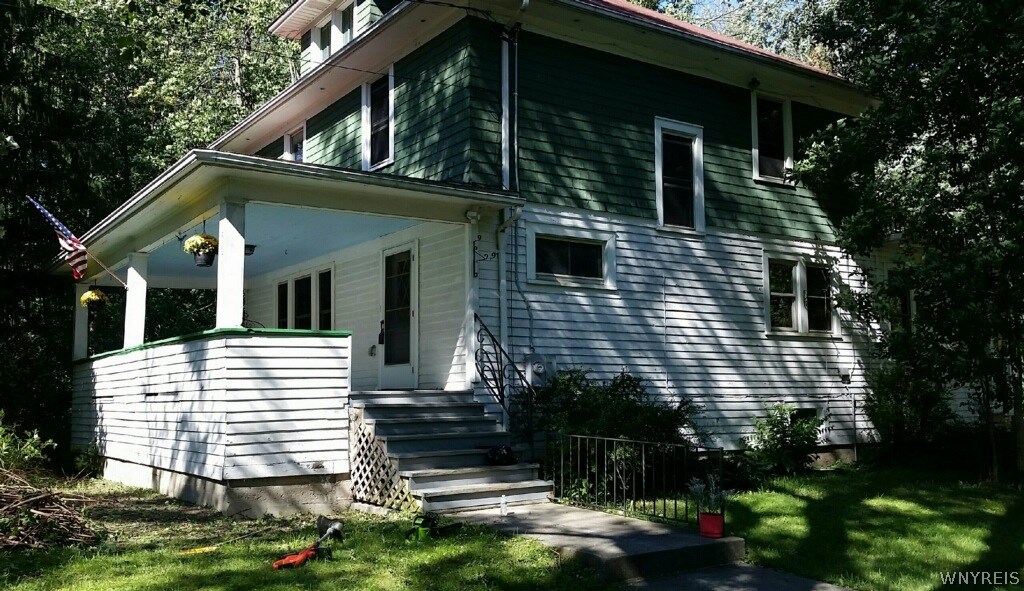 3071 Sweet Home Road Amherst, NY 14228 - Photo 1 of 1 Beautiful Front Porch