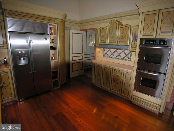 2692 Atoka Road Marshall, VA 20115 - Photo 5 of 7 Kitchen