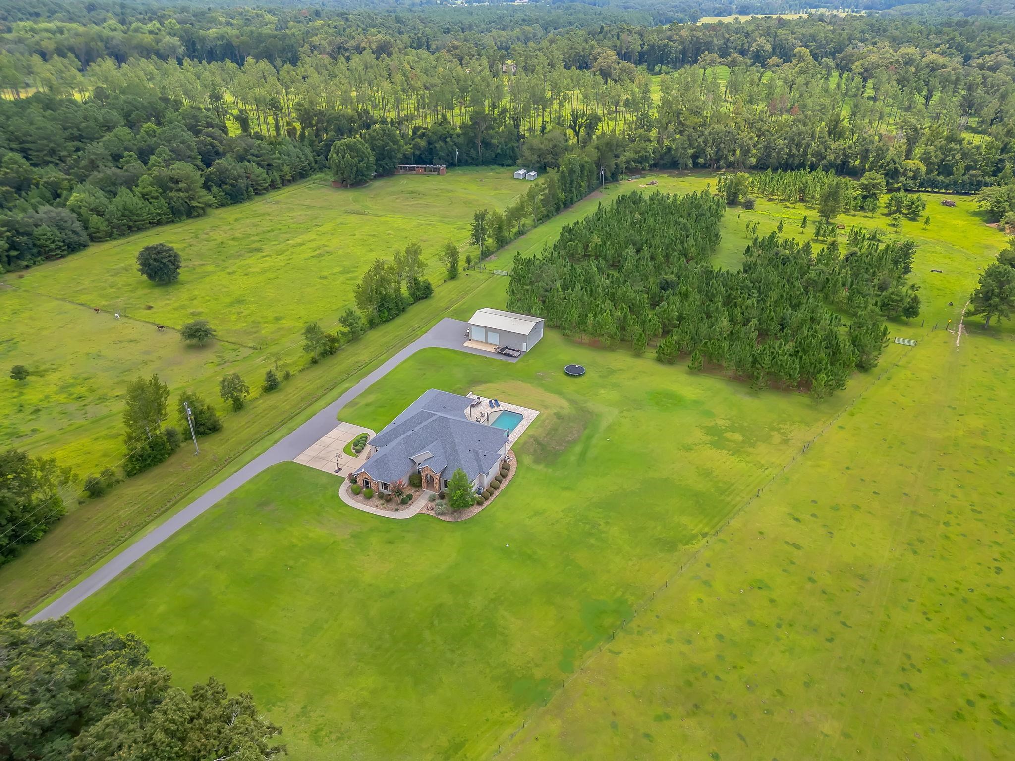 15331 Sunray Road Tallahassee, FL 32309 - Photo 46 of 53 Gallery Image 46