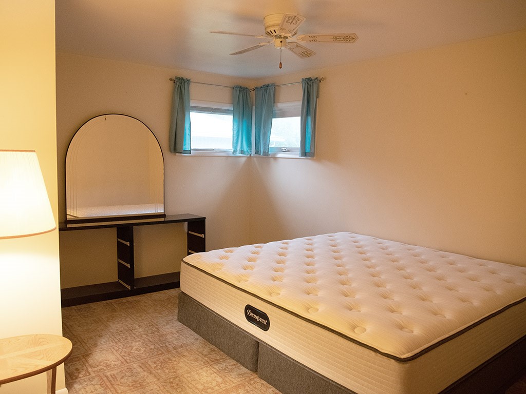 3795 Lyell Road Gates, NY 14606 - Photo 12 of 34