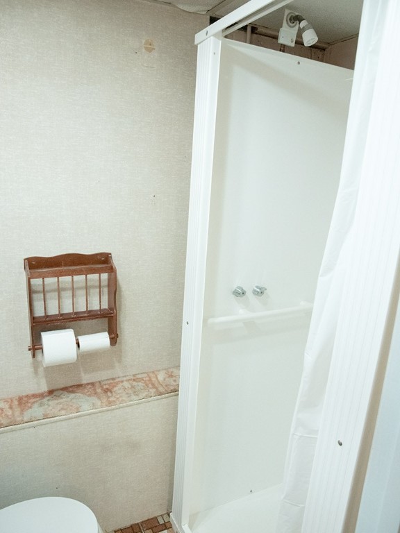 3795 Lyell Road Gates, NY 14606 - Photo 20 of 34