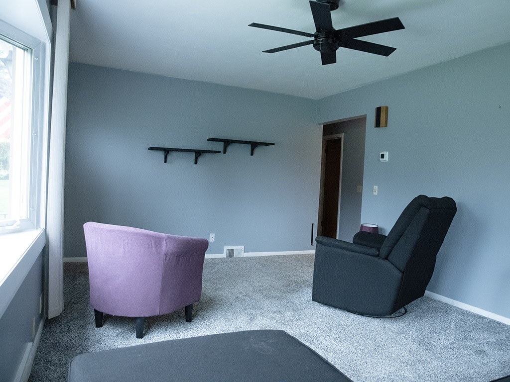 3795 Lyell Road Gates, NY 14606 - Photo 5 of 34