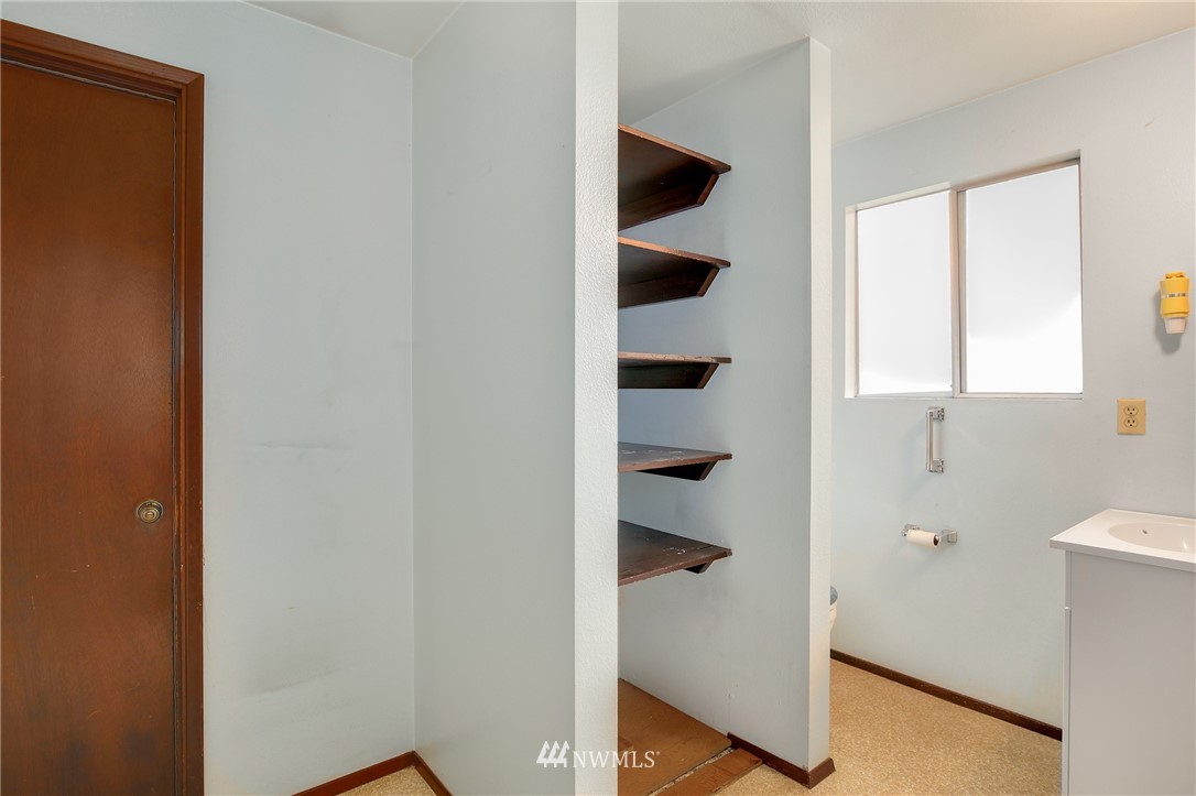 17734 113th Place Southeast Renton, WA 98055 - Photo 13 of 22