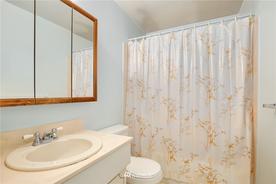 17734 113th Place Southeast Renton, WA 98055 - Photo 17 of 22