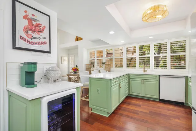 $398,000 | 8110 Oakton Court, Unit 10B, Lake Clarke Shores, FL 33406