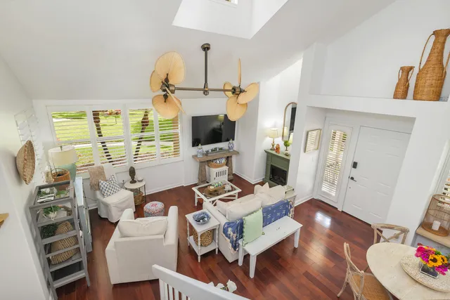 $398,000 | 8110 Oakton Court, Unit 10B, Lake Clarke Shores, FL 33406