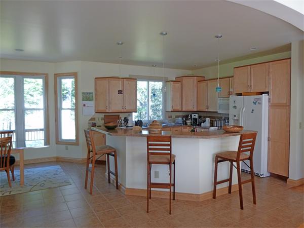 112 Linseed Road Hatfield, MA 01088 - Photo 7 of 14