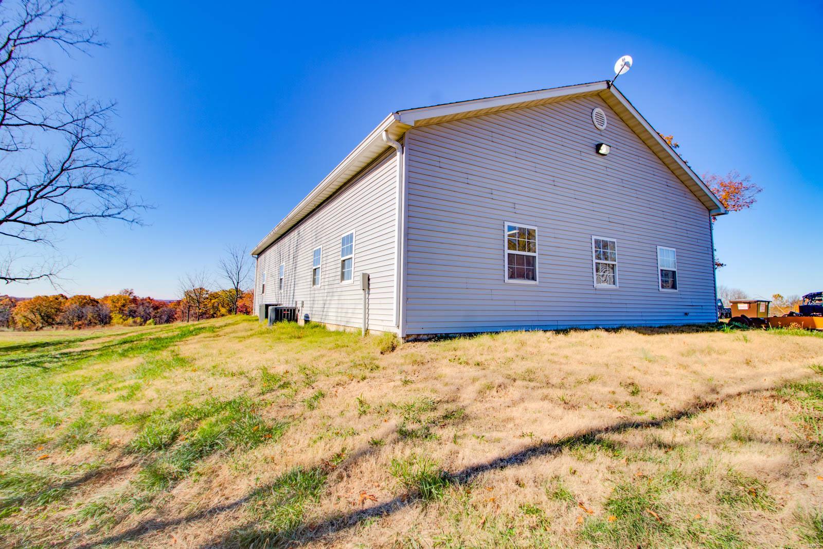 14413 Fessler Road Dow, IL 62022 - Photo 40 of 49