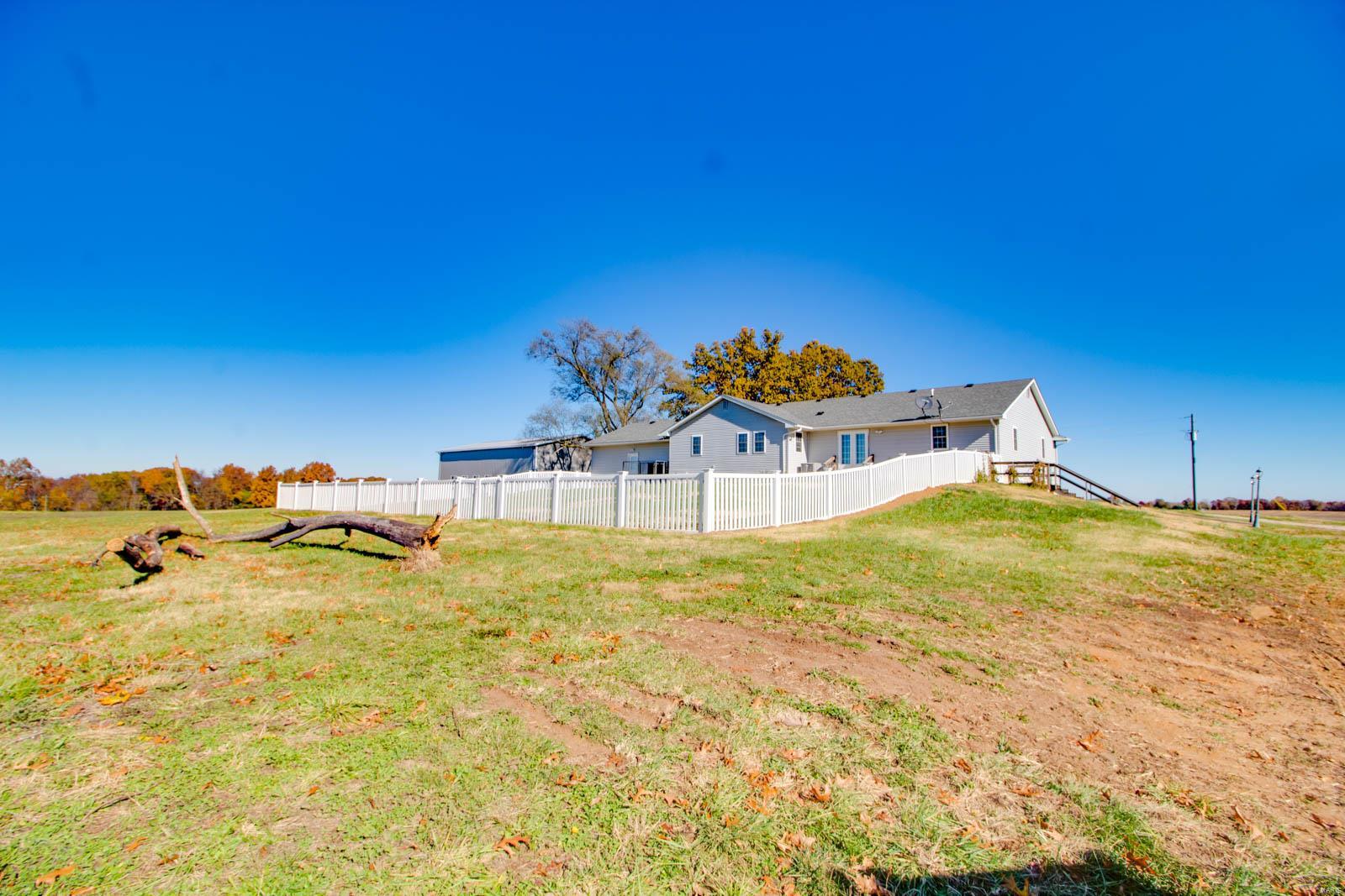 14413 Fessler Road Dow, IL 62022 - Photo 41 of 49