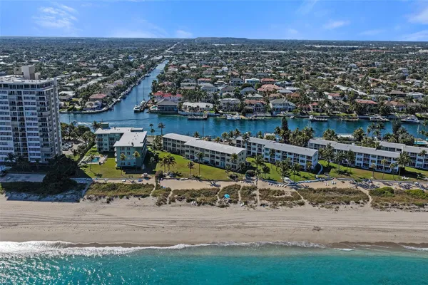 $335,000 | 1039 Hillsboro Mile, Unit 22, Hillsboro Beach, FL 33064