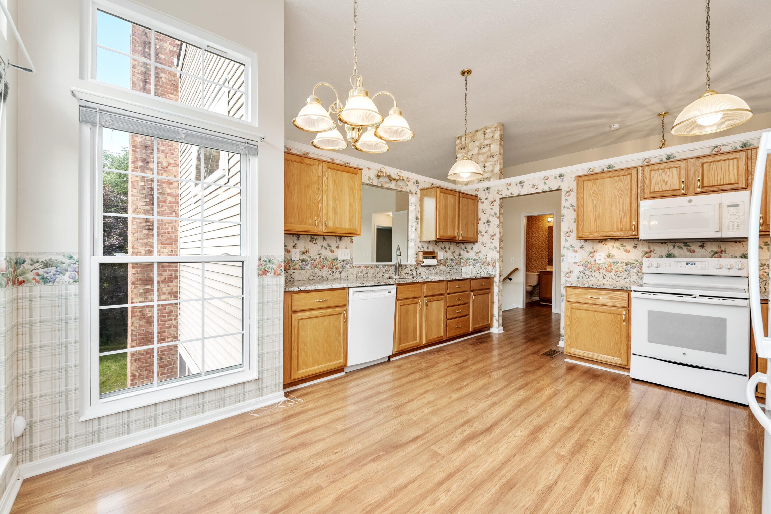 7315 Ridge Edge Court, Unit A Florence, KY 41042 - Photo 2 of 32 Gallery Image 2