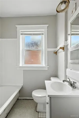 $350,000 | 5026-5028 Chippewa Street, St. Louis, MO 63109