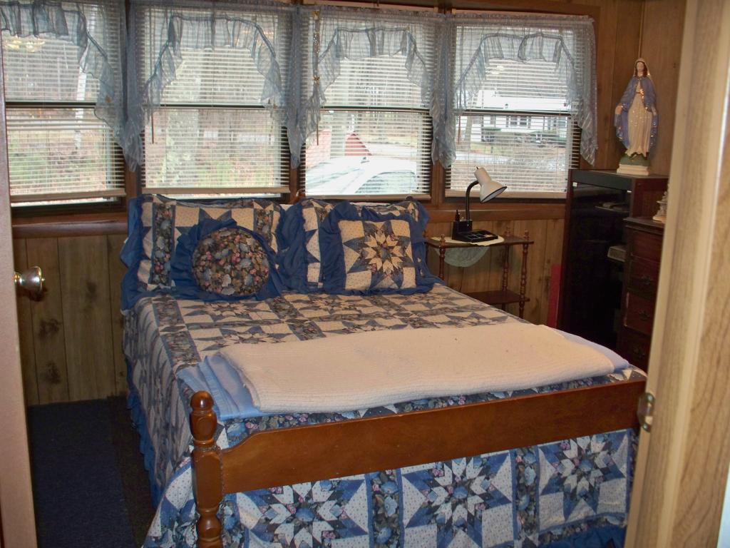 302 Cross Mill Road Northfield, NH 03276 - Photo 11 of 28 Gallery Image 11