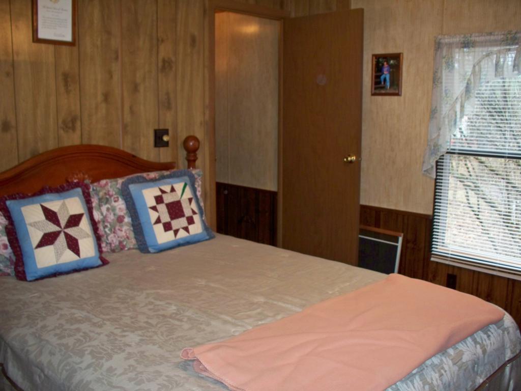 302 Cross Mill Road Northfield, NH 03276 - Photo 15 of 28 Gallery Image 15