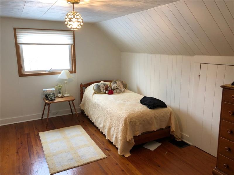 128 Woodbury Road Boyers, PA 16020 - Photo 12 of 23