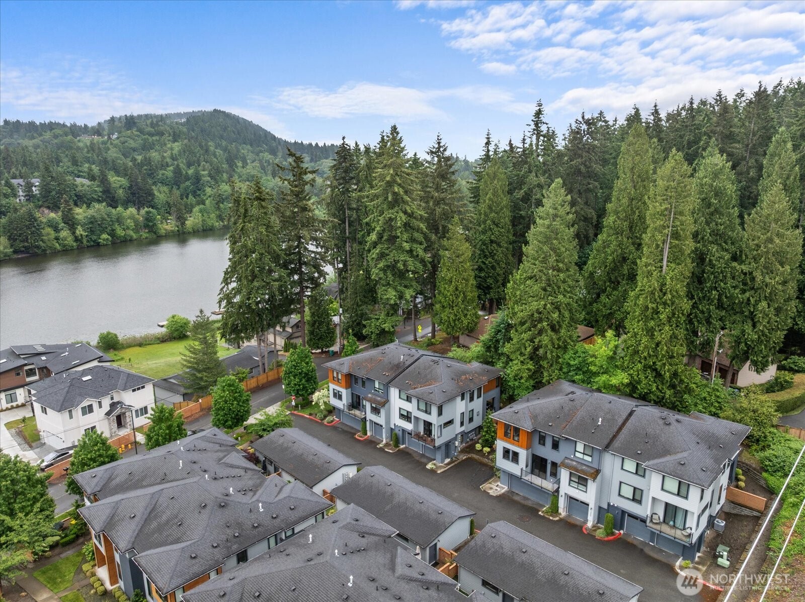 12873 Southeast 75th Road Newcastle, WA 98056 - Photo 35 of 38