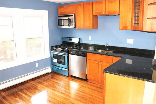 94 Elmlawn Road Braintree, MA 02184 - Photo 3 of 15 Gallery Image 3
