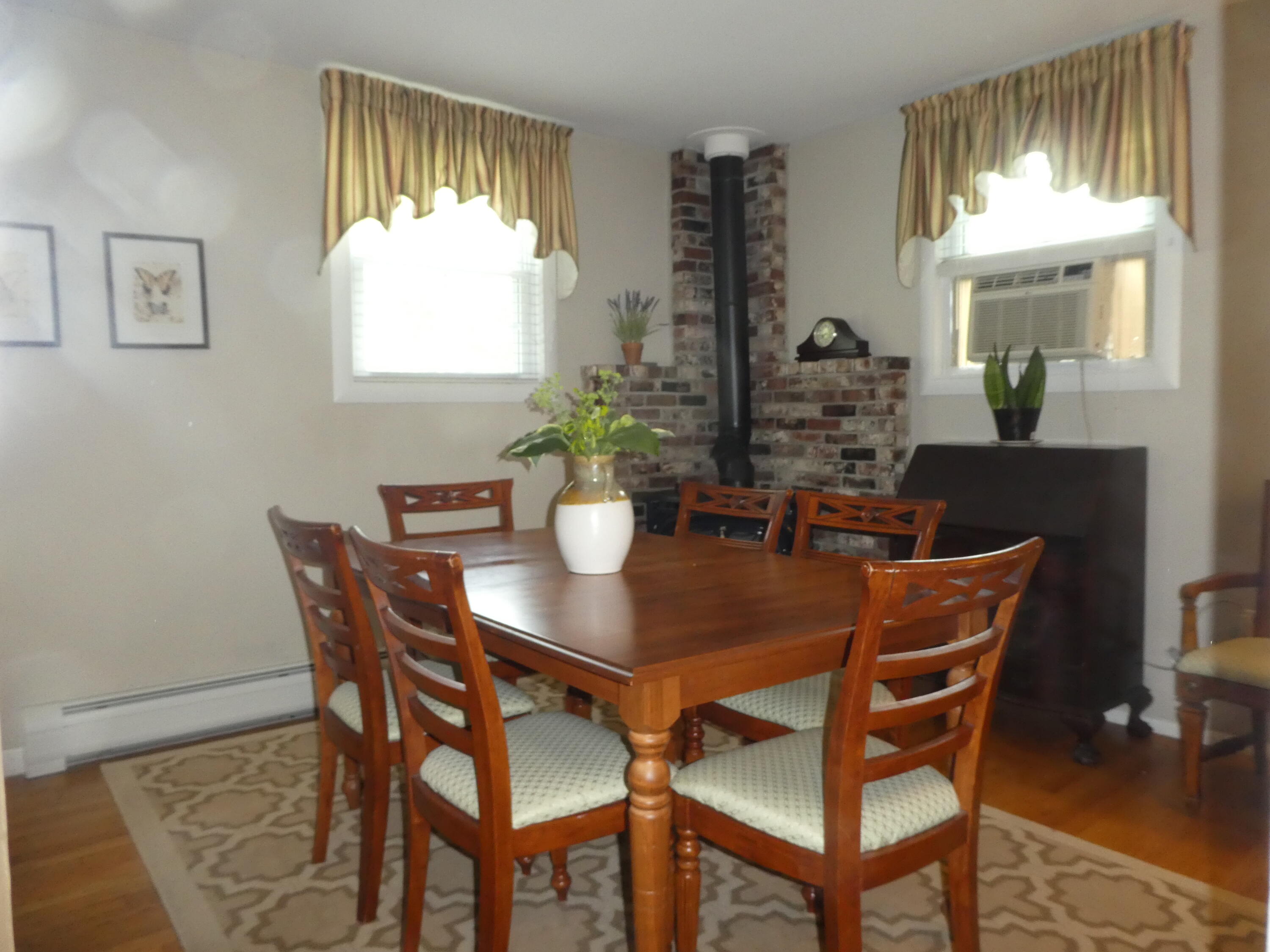 34 Coach Road South Portland, ME 04106 - Photo 24 of 35 dining room