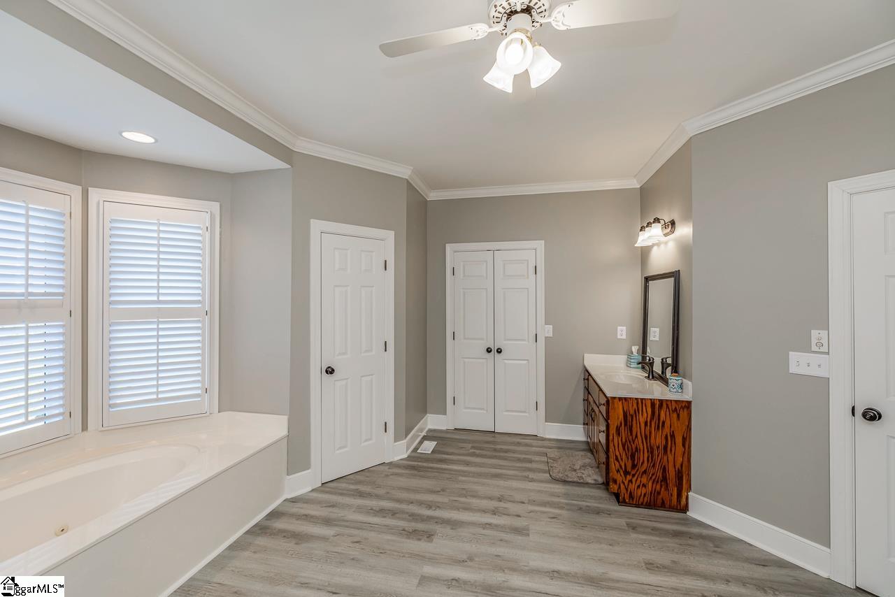 204 Aberdeen Drive Anderson, SC 29621 - Photo 23 of 36