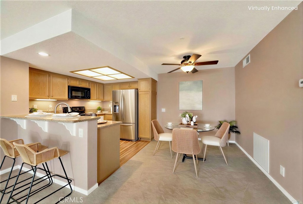 104 South Cross Creek Road, Unit M Orange, CA 92869 - Photo 8 of 33