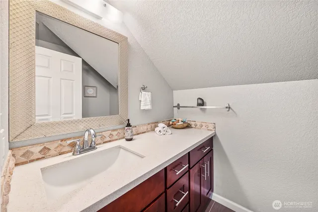 $1,799,900 | 11130 Northeast 37th Court, Bellevue, WA 98004