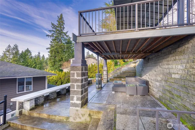 $1,799,900 | 11130 Northeast 37th Court, Bellevue, WA 98004
