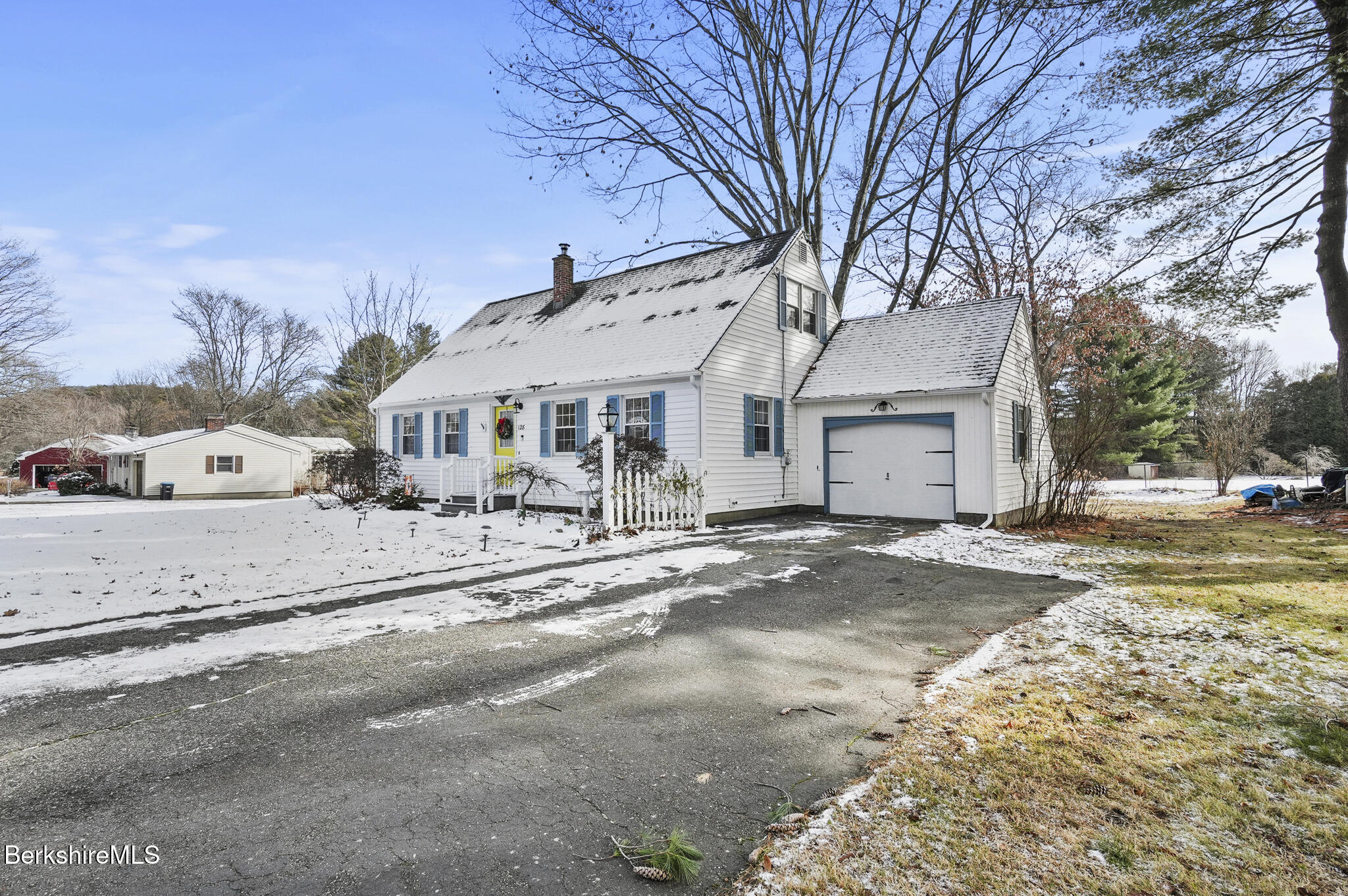 128 Partridge Road Pittsfield, MA 01201 - Photo 2 of 46 128 Partridge Road Pittsfield MA 01201_0