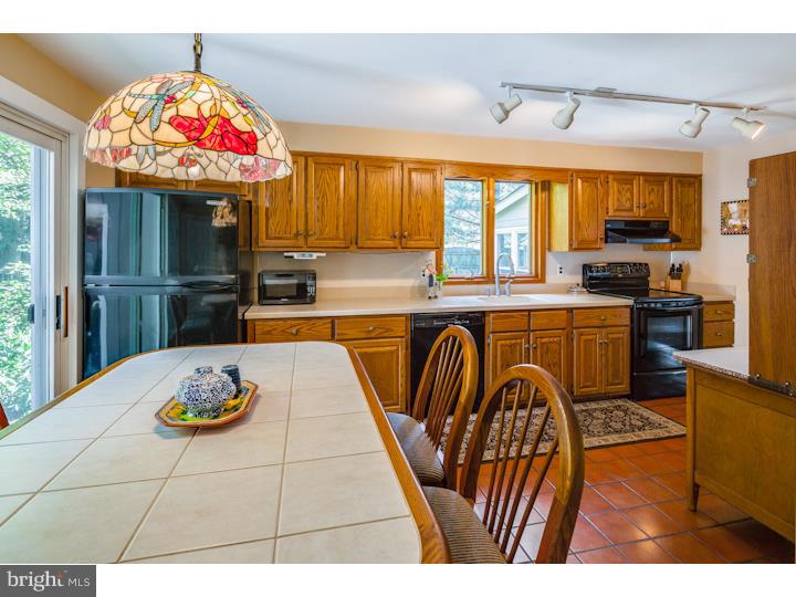 114 Fieldstone Road Cherry Hill, NJ 08034 - Photo 11 of 25 Gallery Image 11