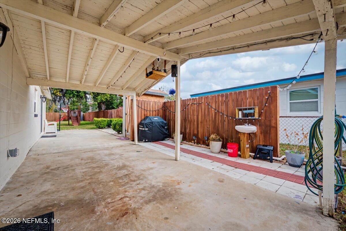 2425 Tulsa Road North Jacksonville, FL 32218 - Photo 30 of 30 Car Port