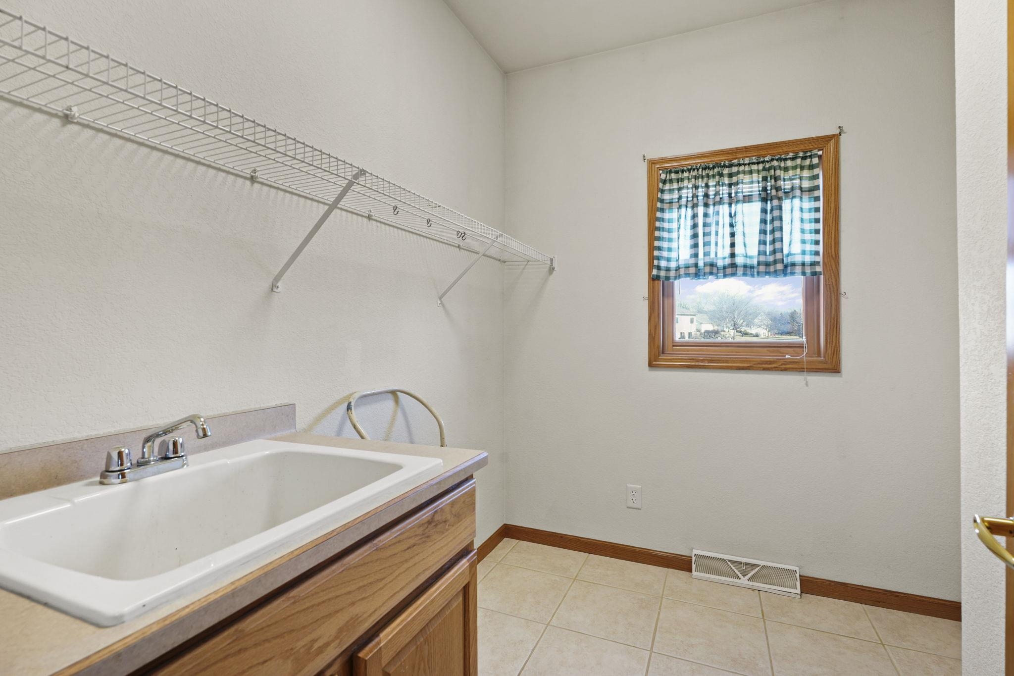 3026 Saddle Brooke Trail Sun Prairie, WI 53590 - Photo 42 of 53