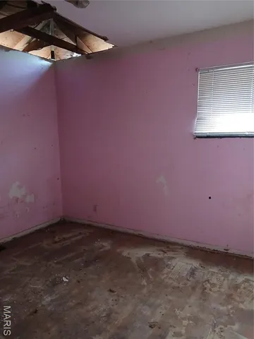 $33,000 | 10612 Spring Garden Drive, St. Louis, MO 63137