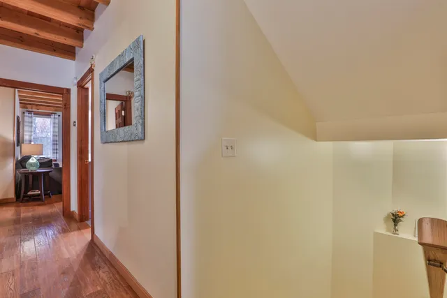 $639,900 | 46 Oak Hill Road, Brookline, NH 03033