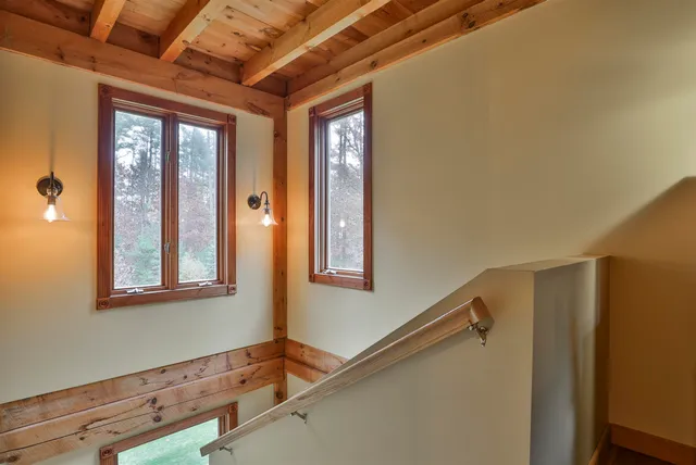 $639,900 | 46 Oak Hill Road, Brookline, NH 03033