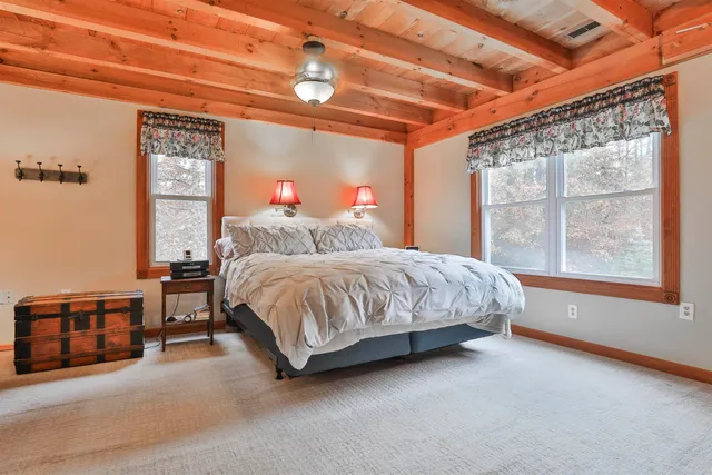 $639,900 | 46 Oak Hill Road, Brookline, NH 03033