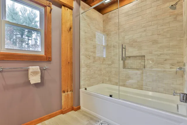 $639,900 | 46 Oak Hill Road, Brookline, NH 03033