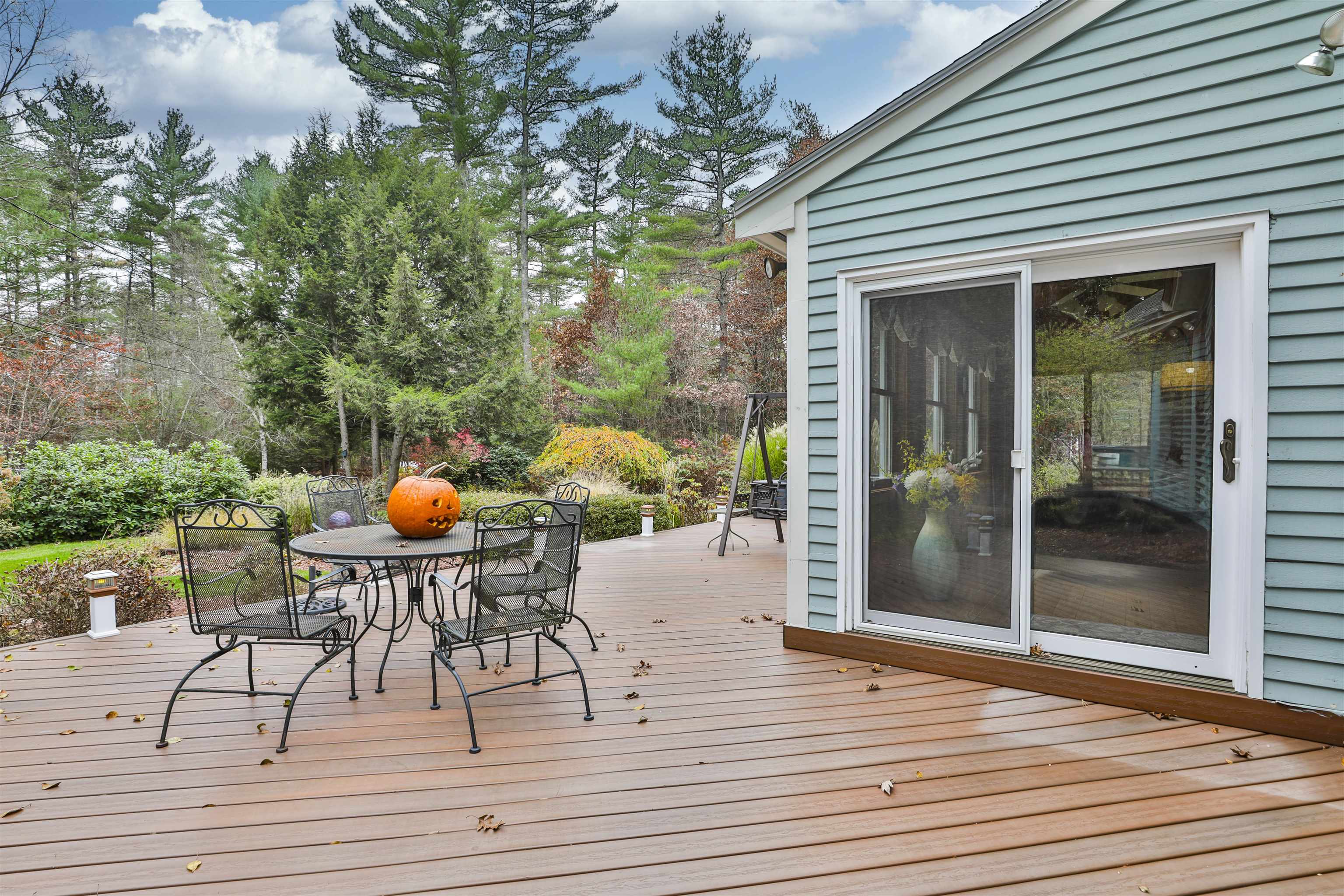 46 Oak Hill Road Brookline, NH 03033 - Photo 6 of 41