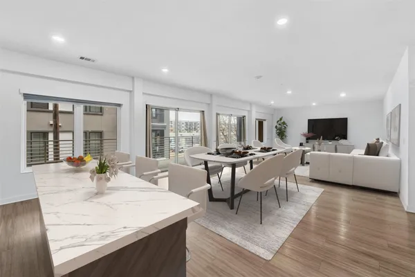 $369,000 | 4361 South Congress Avenue, Unit 333, Austin, TX 78745