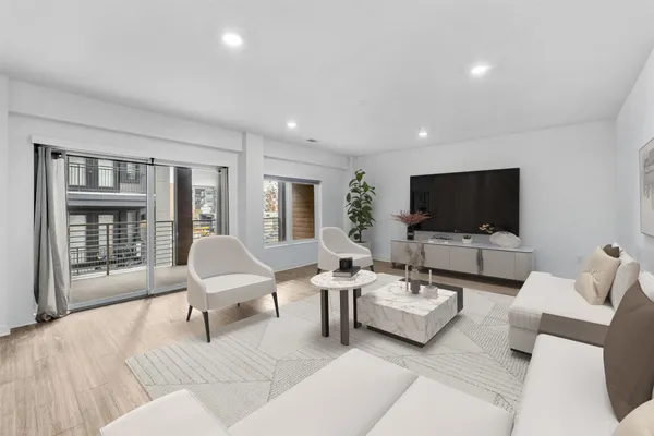 $369,000 | 4361 South Congress Avenue, Unit 333, Austin, TX 78745