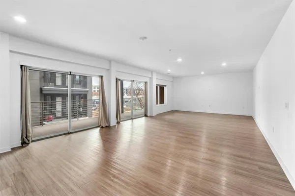 $369,000 | 4361 South Congress Avenue, Unit 333, Austin, TX 78745