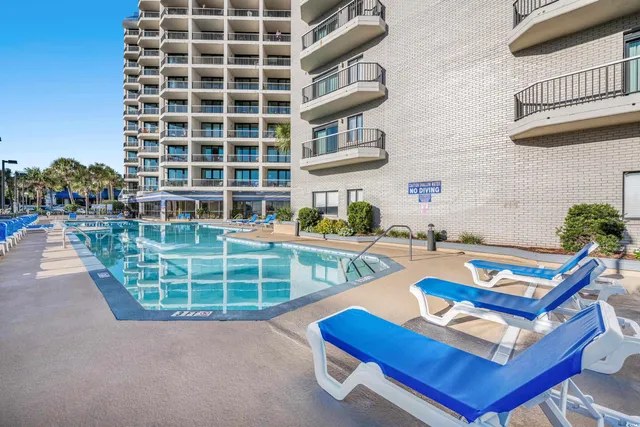 $159,900 | 200 76th Avenue North, Unit 410, Myrtle Beach, SC 29572