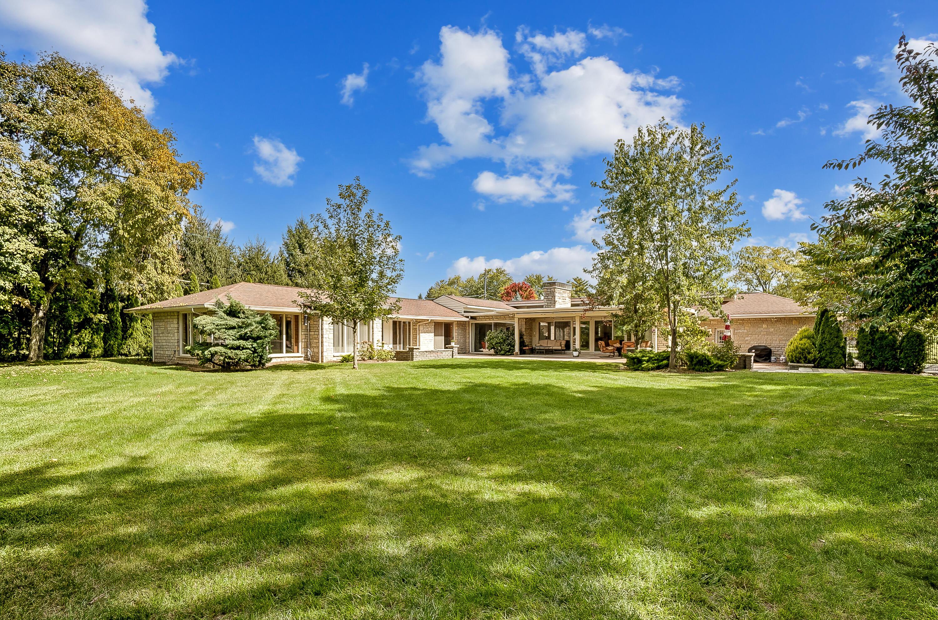 2723 Leeds Road Columbus, OH 43221 - Photo 50 of 50 50042894-111_hq