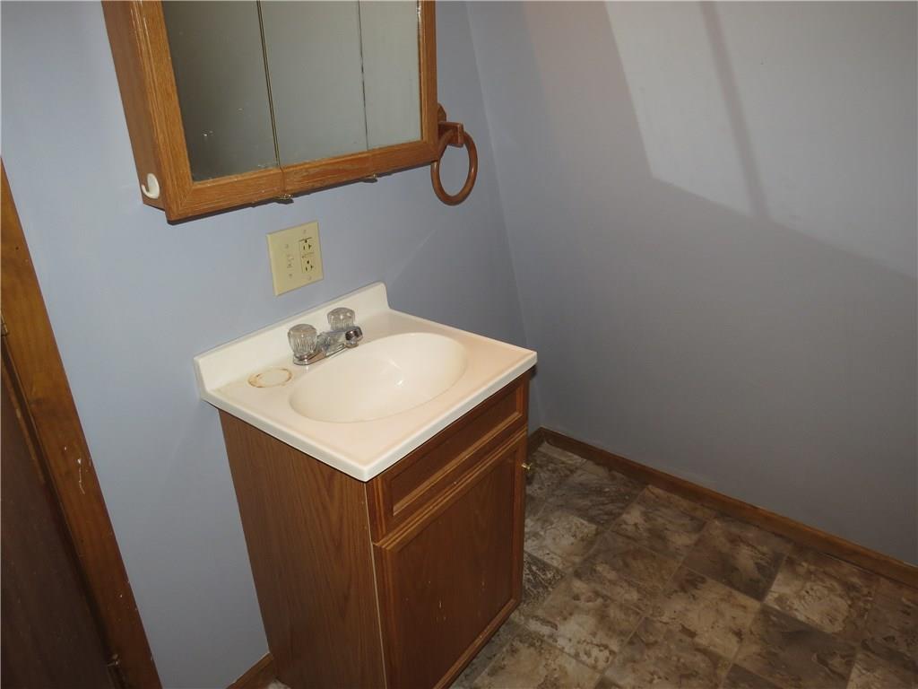 8040 Rinnie Seitz Road Nashville, IN 47448 - Photo 23 of 32