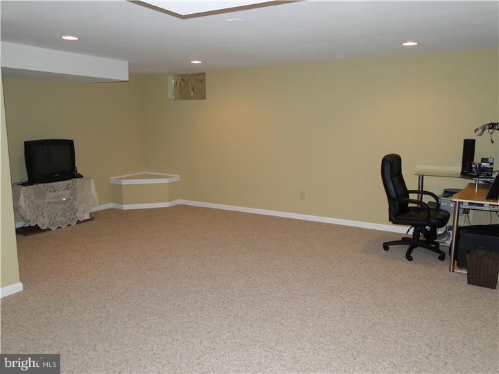 65 Walker Road Royersford, PA 19468 - Photo 19 of 25 Basement - Finished