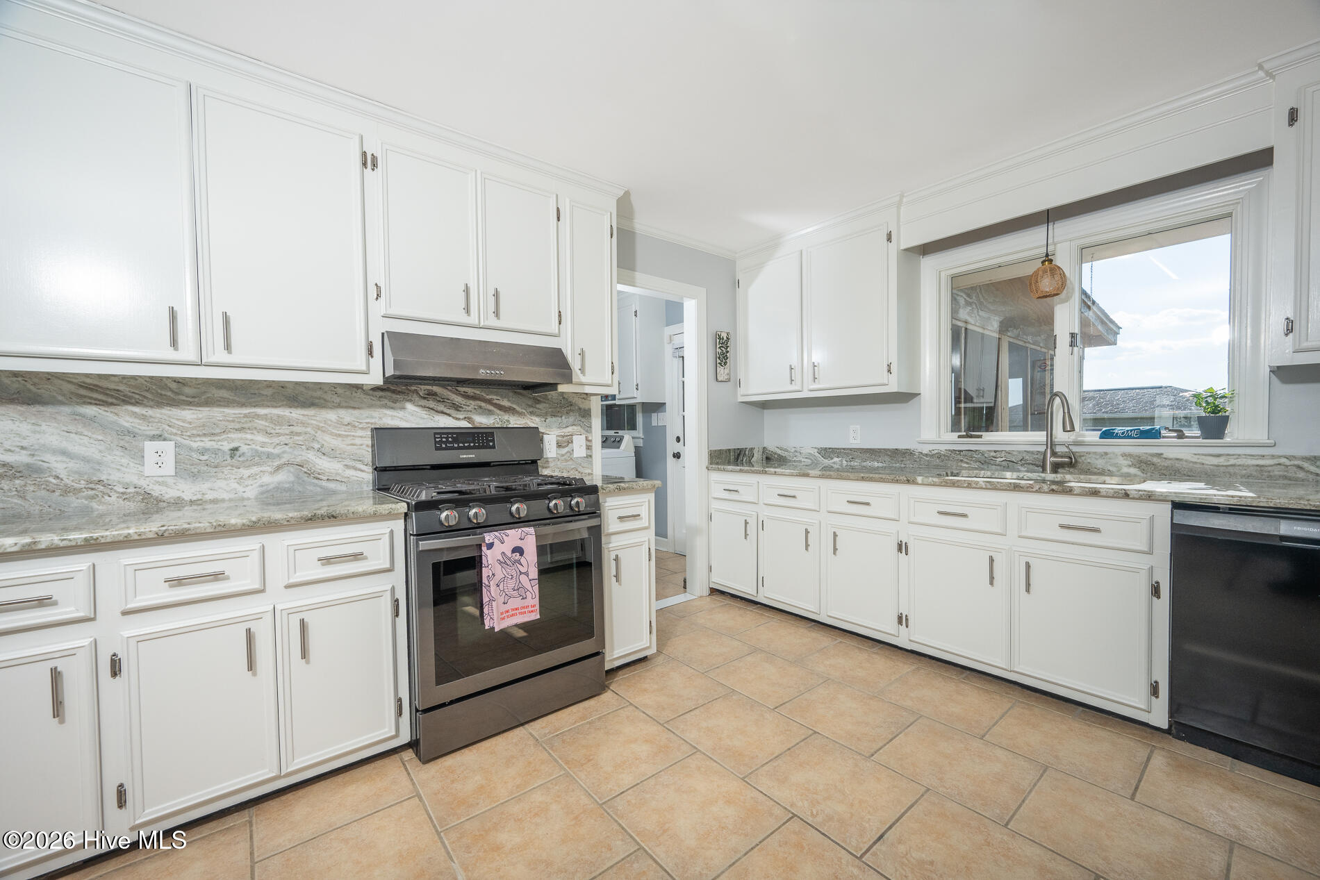 512 South Edenton Rd Street Hertford, NC 27944 - Photo 15 of 62 512 Edenton-21