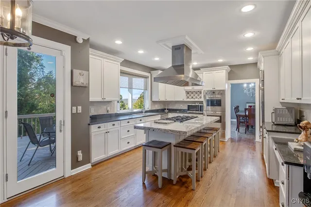 $824,900 | 6923 Kassonta Drive, Pompey, NY 13078